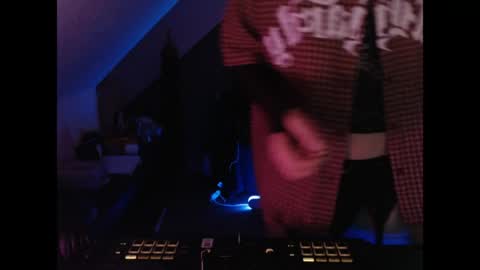 tobi676 online show from May 10, 12:27 am