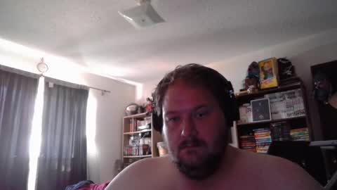 Toede online show from September 17, 6:09 pm