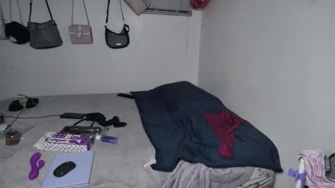 Snapshot of tokichax60 chatting on February 7, 5:33 am tokichax60 online show from February 7, 5:33 am