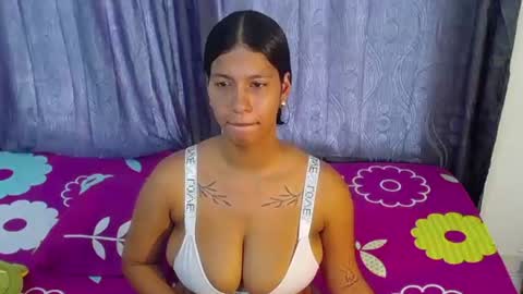 Adela y juan online show from June 17, 8:54 pm