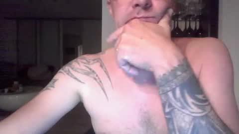 tom797979tom online show from June 13, 2:20 am