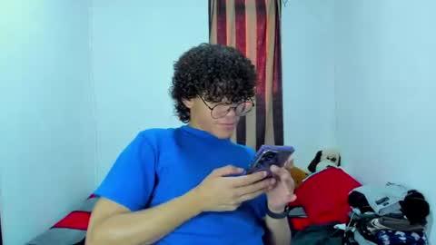 Tom Blue online show from July 11, 6:43 pm