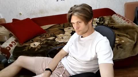 Tom Elmo online show from October 8, 11:35 pm