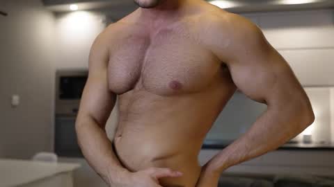 Tom online show from November 18, 7:07 pm