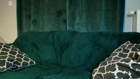 Tom online show from January 14, 8:20 am