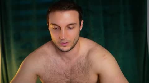 Tom online show from June 2, 5:26 pm