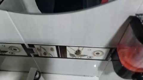 Snapshot of tomas_cum69 chatting on December 19, 12:02 am Tomas online show from December 19, 12:02 am