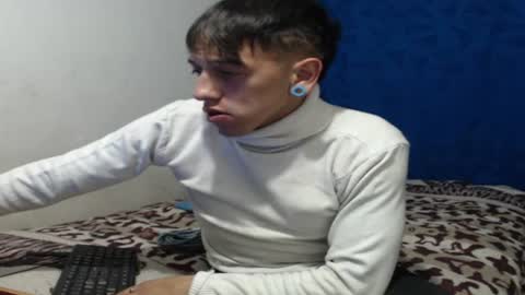 tomas_turbado_ online show from July 22, 2:25 am