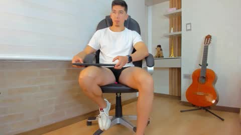 Tom Bardem online show from January 15, 7:17 pm