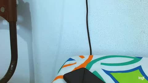 Snapshot of tomboyblue chatting on January 23, 1:19 am Blue online show from January 23, 1:19 am