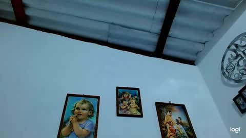 Snapshot of tomboyblue chatting on January 29, 2:09 am Blue online show from January 29, 2:09 am