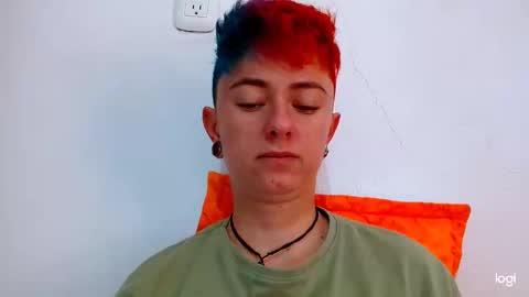 Snapshot of tomboyblue chatting on January 30, 4:45 pm Blue online show from January 30, 4:45 pm