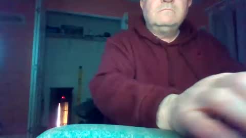 Snapshot of tomcat4848 chatting on December 20, 4:41 am tomcat4848 online show from December 20, 4:41 am