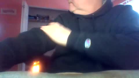 Snapshot of tomcat4848 chatting on February 15, 12:36 pm tomcat4848 online show from February 15, 12:36 pm