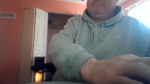 Snapshot of tomcat4848 chatting on May 2, 4:45 pm tomcat4848 online show from May 2, 4:45 pm