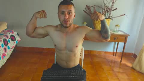 tomDavisXl online show from March 31, 3:45 pm