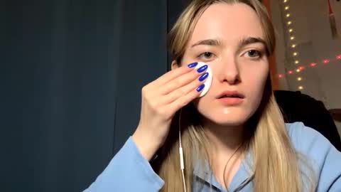 Snapshot of tomekamonteith chatting on February 24, 7:56 pm Sofia online show from February 24, 7:56 pm