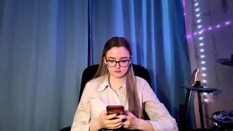 Snapshot of tomekamonteith chatting on March 3, 6:58 pm Sofia online show from March 3, 6:58 pm