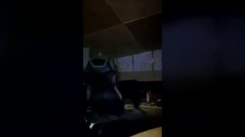 tomhubz online show from July 9, 10:58 pm
