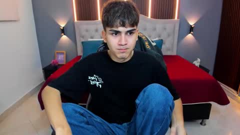 Tommy  online show from February 14, 3:58 am