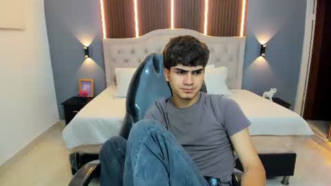 Tommy  online show from June 30, 3:40 am