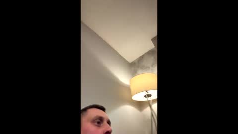 Snapshot of tommy98712 chatting on April 6, 12:30 am tommy98712 online show from April 6, 12:30 am