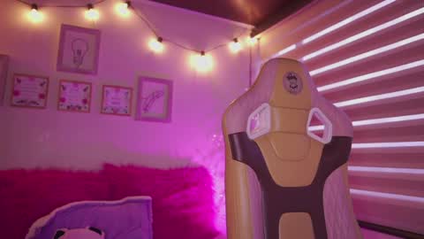 Blue  online show from April 17, 12:19 pm