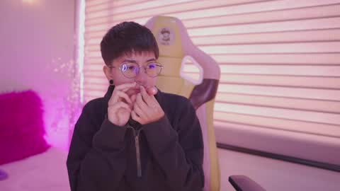 Blue  online show from April 20, 12:19 pm