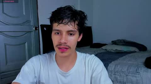   online show from May 25, 1:22 am
