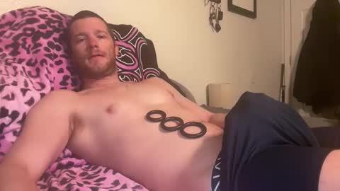 tommygunzsolo online show from April 12, 4:23 pm