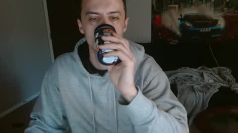 Snapshot of tommystrokes_ chatting on January 12, 8:03 pm Tommy Strokes online show from January 12, 8:03 pm