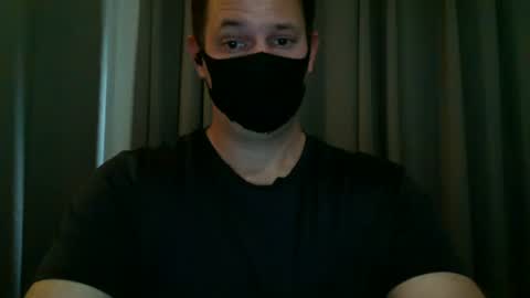 Snapshot of tomuchgirth chatting on November 3, 5:25 pm TooMuchGirth online show from November 3, 5:25 pm