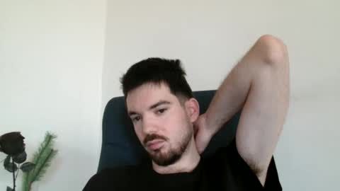 Snapshot of tomylind chatting on April 21, 10:32 am Onlyfans - Tomylind keep you in touch there online show from April 21, 10:32 am