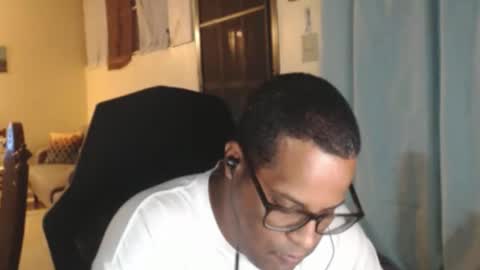 Antonio online show from March 9, 1:42 am