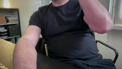 Snapshot of tonisun chatting on May 3, 1:28 pm tonisun online show from May 3, 1:28 pm