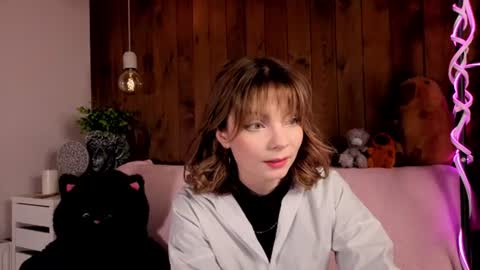 Melissa online show from July 8, 7:18 pm