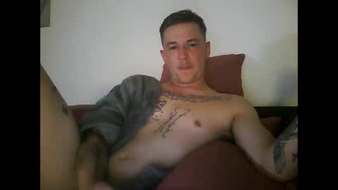 tonystrawberry online show from May 8, 12:16 am