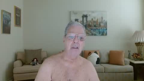 tonysview12000 online show from July 11, 12:35 am