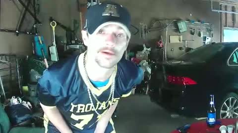 Snapshot of topdogintraining93 chatting on May 13, 3:42 pm SagMeOreduceMe online show from May 13, 3:42 pm