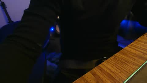 Snapshot of topplesstable18075 chatting on December 3, 2:41 am topplesstable18075 online show from December 3, 2:41 am