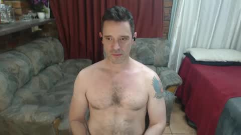 toptobottom4u online show from April 18, 8:09 pm