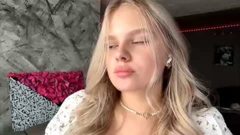 Linda online show from July 10, 6:17 am
