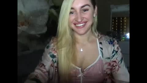 tosyna07555 online show from January 21, 9:57 pm