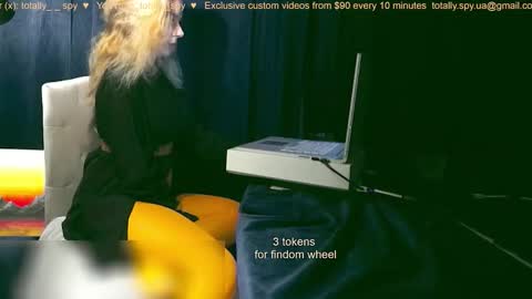 Madam Viktoria   Vacation in Portugal  2811 - 0412 online show from October 29, 6:48 am