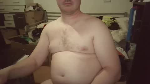 Snapshot of totox1989 chatting on March 22, 8:34 pm Totox online show from March 22, 8:34 pm