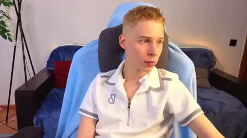 Max online show from July 31, 11:09 am