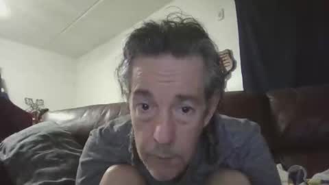 Snapshot of tpatslvr chatting on March 12, 10:43 am Sasha online show from March 12, 10:43 am