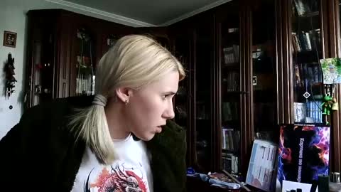 Lesly online show from May 16, 10:47 am