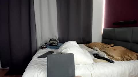 Snapshot of transgeilxxx chatting on April 4, 10:18 pm karoll sofia online show from April 4, 10:18 pm