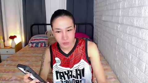 Snapshot of transmedusaxxx chatting on June 24, 1:48 am Chloe online show from June 24, 1:48 am